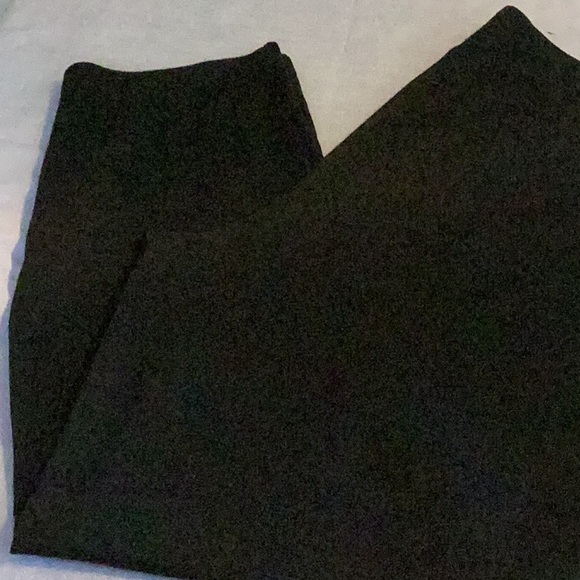 NWT Catherine’s Yoga pants - Picture 2 of 9